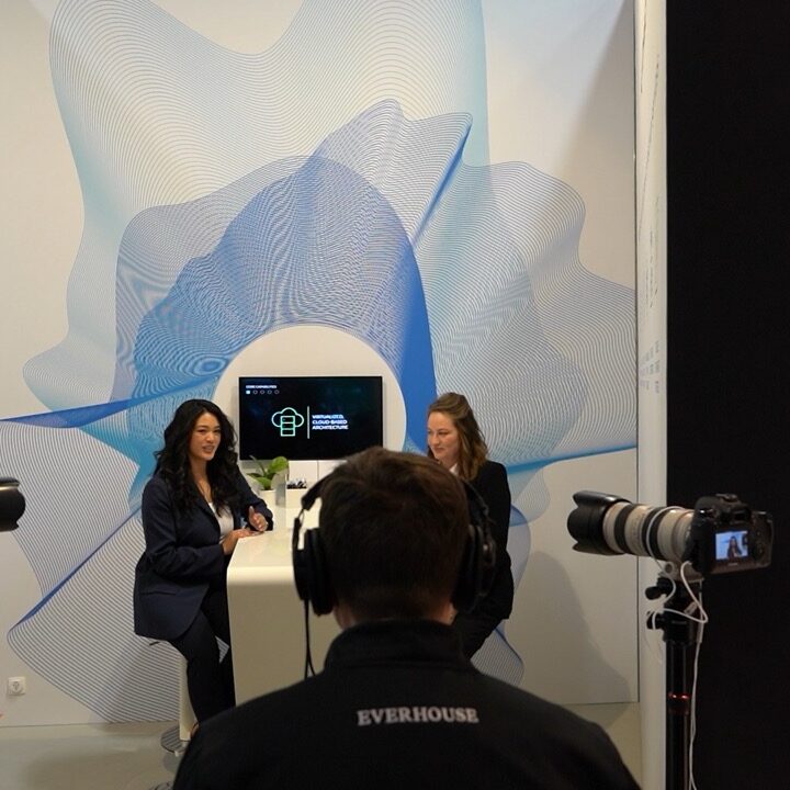 Booth Screengrabs_1.58.2 Large